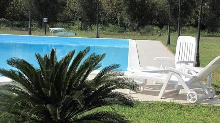 Agriturismo L' Annunziata Lizzano  Exterior photo